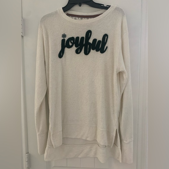 Jofyful Christmas Sweater - Picture 1 of 3